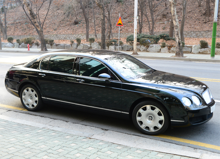 Bentley Flying Spur gi-5000 장착 리뷰 by 일여섯