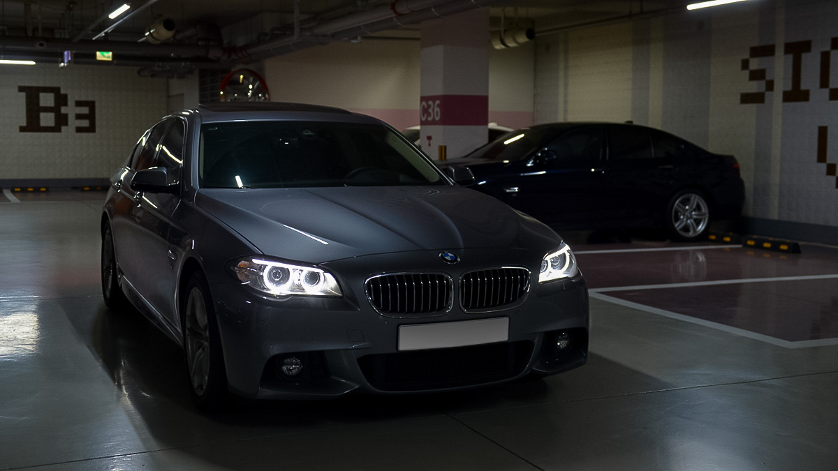 BMW 528i M. 2016년식.