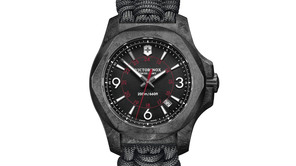 Victorinox I.N.O.X. Carbon